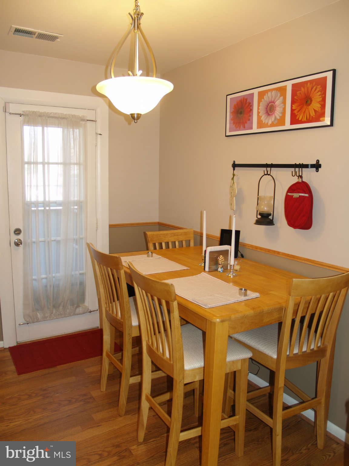 4603 28th Road South, Unit A Arlington, VA 22206 - Photo 10 of 22 Dining Room