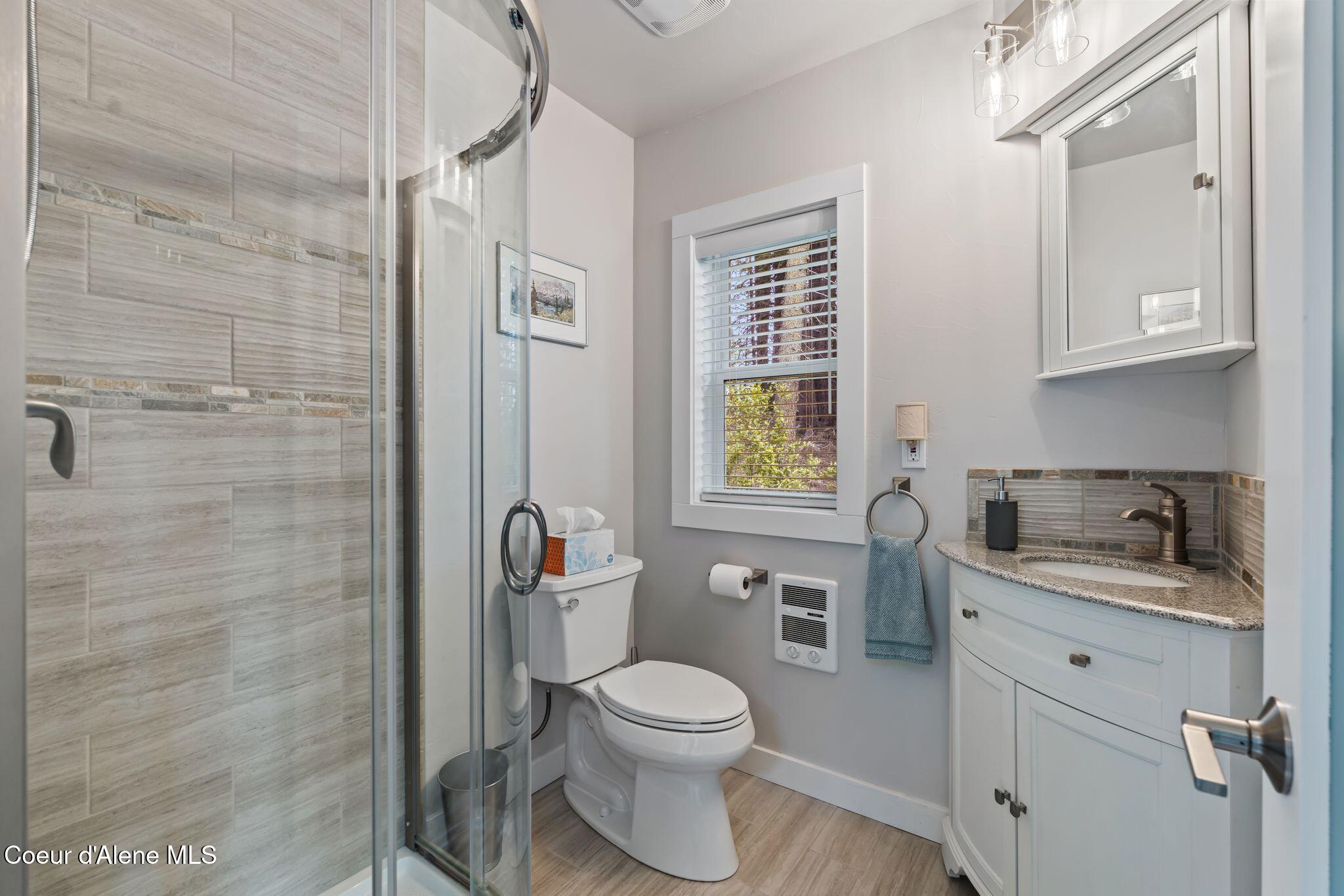294 Rincon Drive Sandpoint, ID 83864 - Photo 63 of 96 Full Bathroom