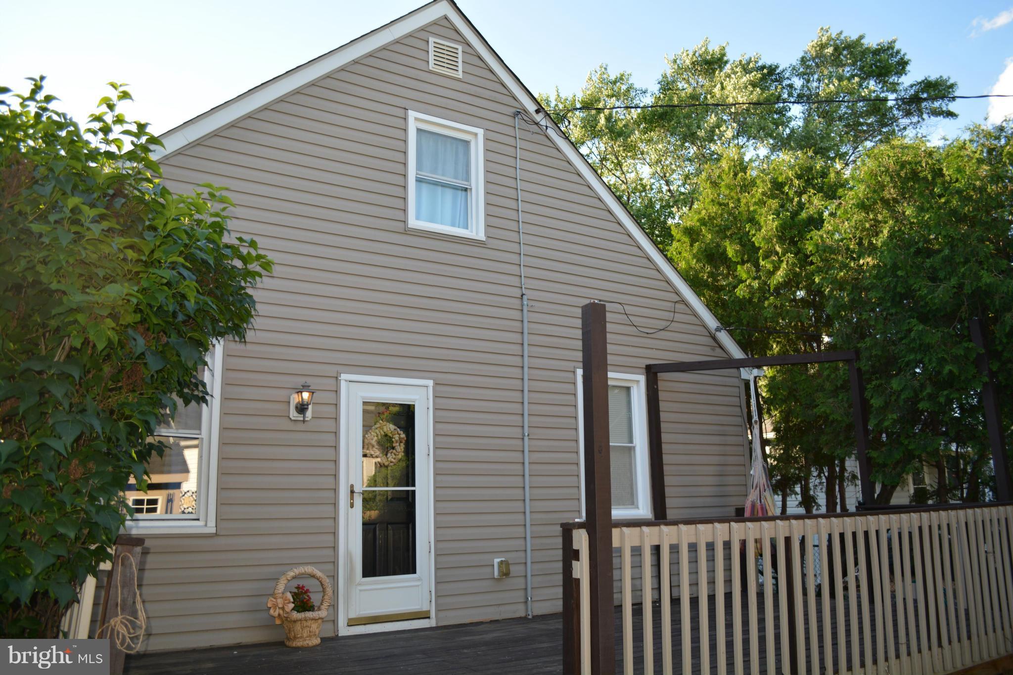 4200 Thorncliff Road Baltimore, MD 21236 - Photo 3 of 16 Exterior (Rear)