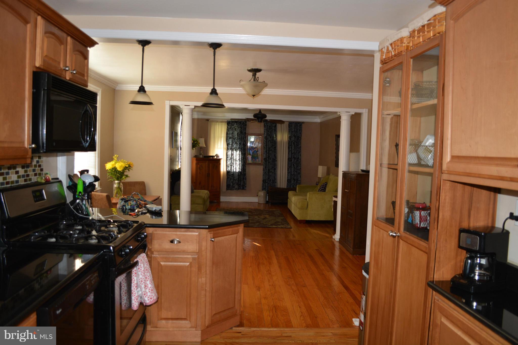 4200 Thorncliff Road Baltimore, MD 21236 - Photo 5 of 16 View