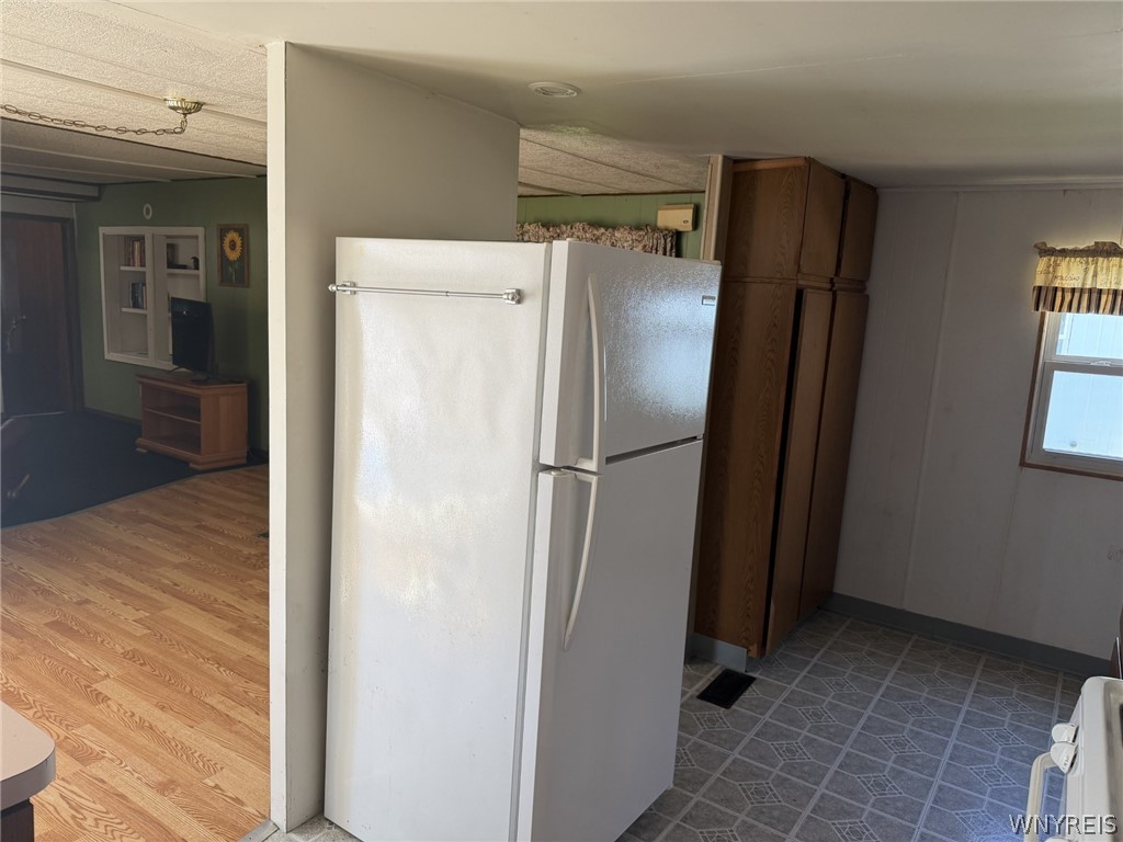 2040 Hemstreet Road Marilla, NY 14052 - Photo 12 of 24