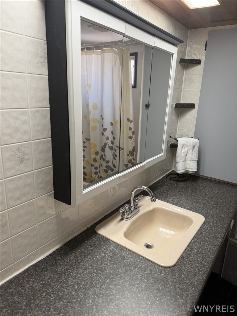 2040 Hemstreet Road Marilla, NY 14052 - Photo 18 of 24