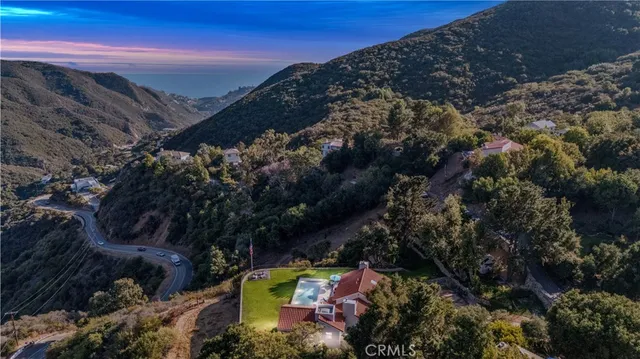 $25,000 | 2356 Live Oak Meadows Road, Malibu, CA 90265