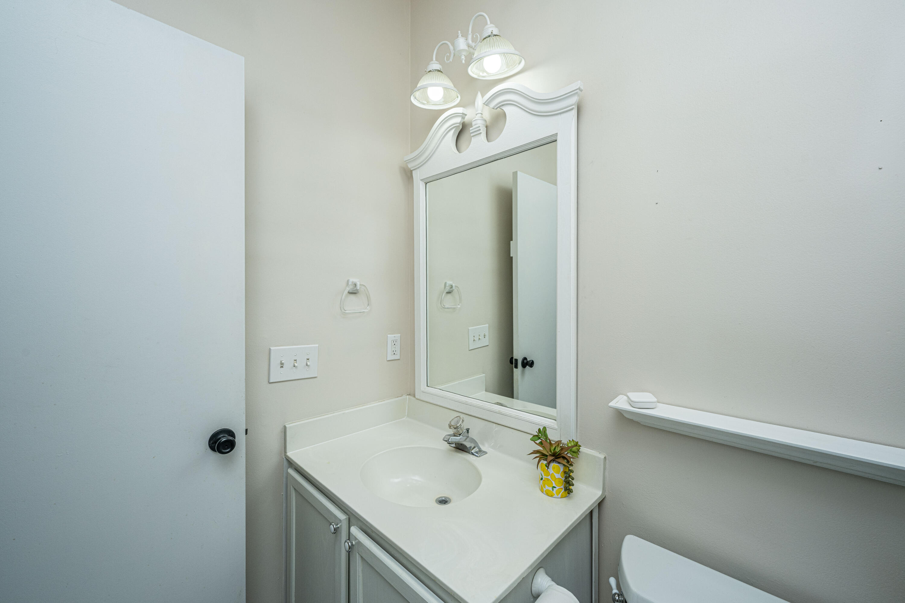 107 Landau Road Summerville, SC 29485 - Photo 28 of 37 107LandauRd031