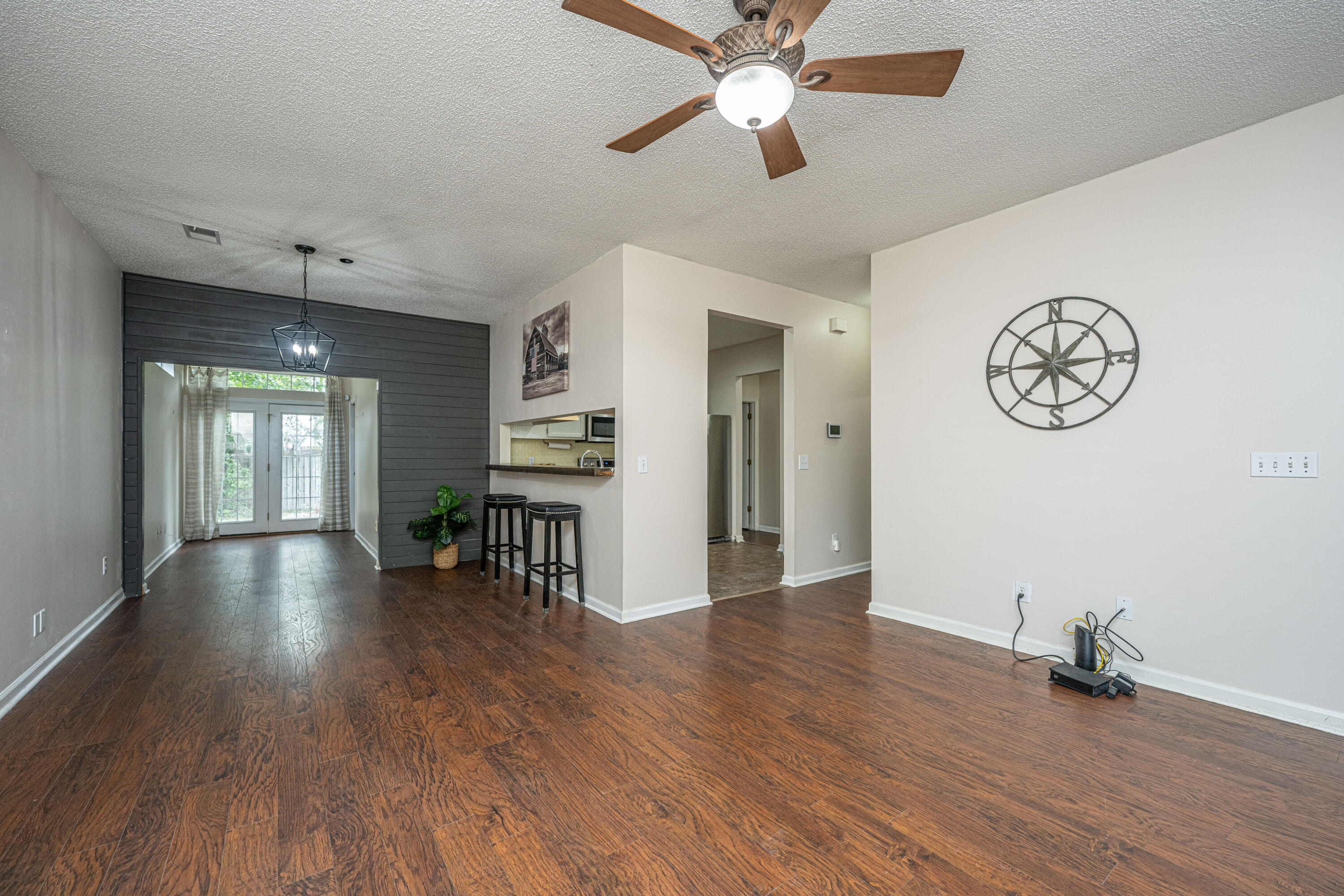 107 Landau Road Summerville, SC 29485 - Photo 8 of 37 107LandauRd012