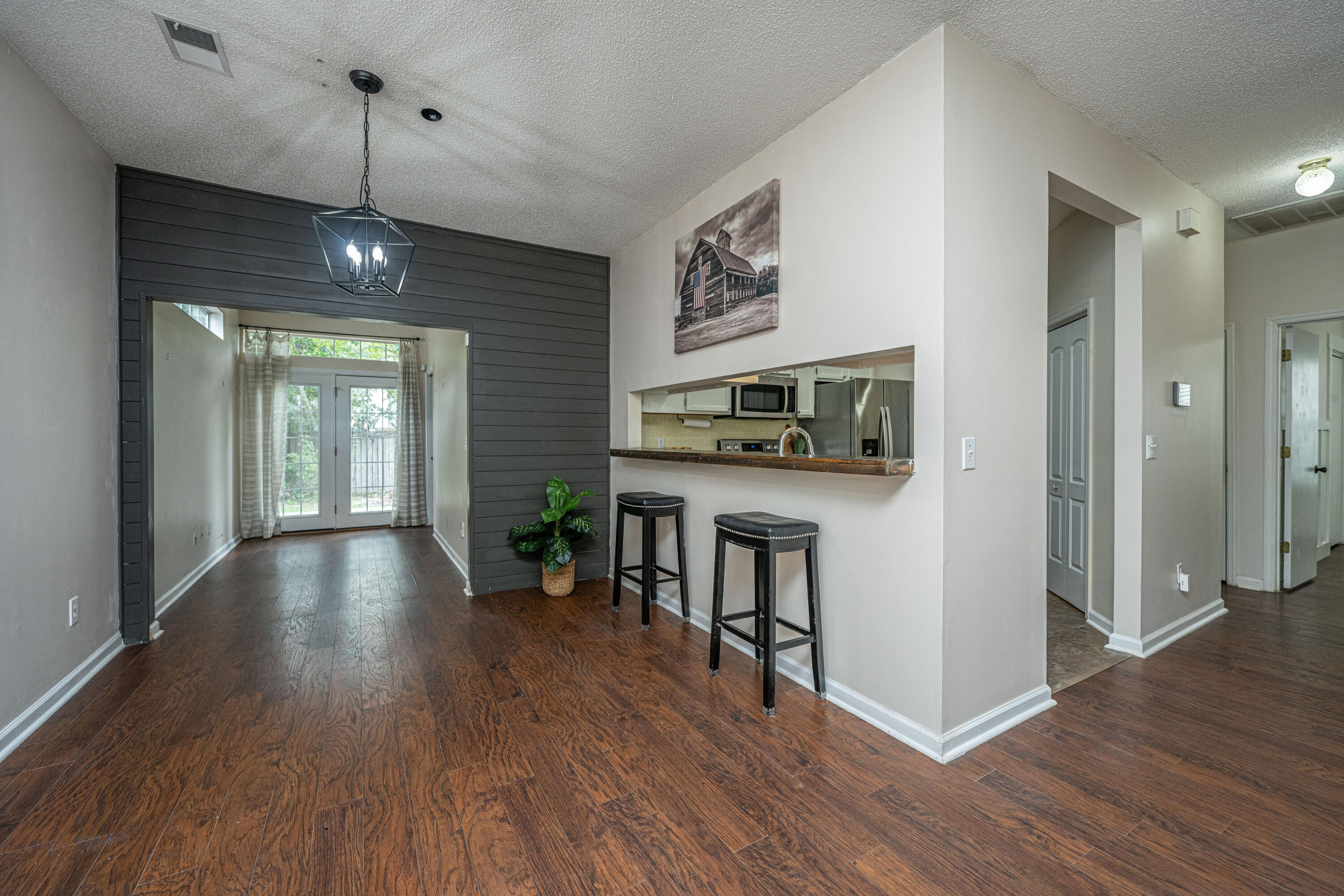 107 Landau Road Summerville, SC 29485 - Photo 10 of 37 107LandauRd009