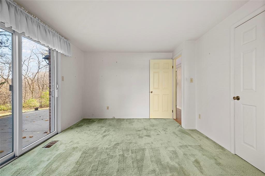 1619 Tiffany Ridge Drive Pittsburgh, PA 15241 - Photo 11 of 25 a view of an empty room