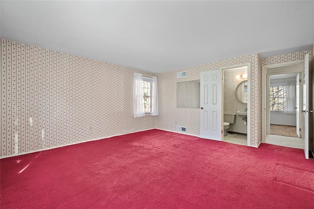 1619 Tiffany Ridge Drive Pittsburgh, PA 15241 - Photo 17 of 25 an empty room with windows