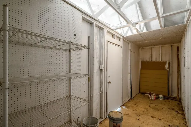 $239,900 | 810 Western Hills Drive, Howe, TX 75459