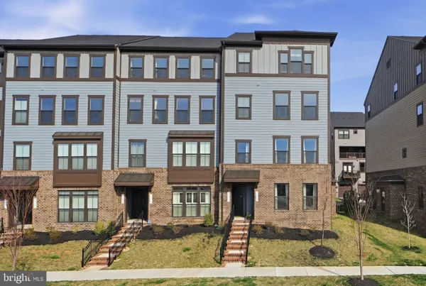 $499,000 | 1670 Kirkman Street, Dumfries, VA 22026