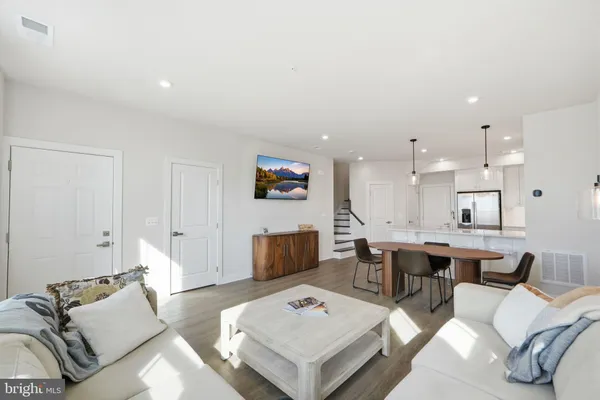 $499,000 | 1670 Kirkman Street, Dumfries, VA 22026