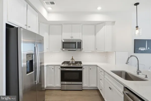 $499,000 | 1670 Kirkman Street, Dumfries, VA 22026