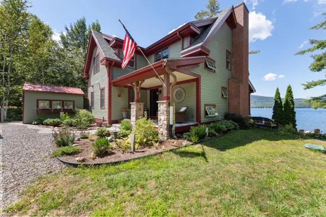 $3,499,000 | 275 Shore Drive North, Bristol, NH 03222
