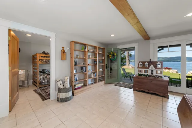 $3,499,000 | 275 Shore Drive North, Bristol, NH 03222