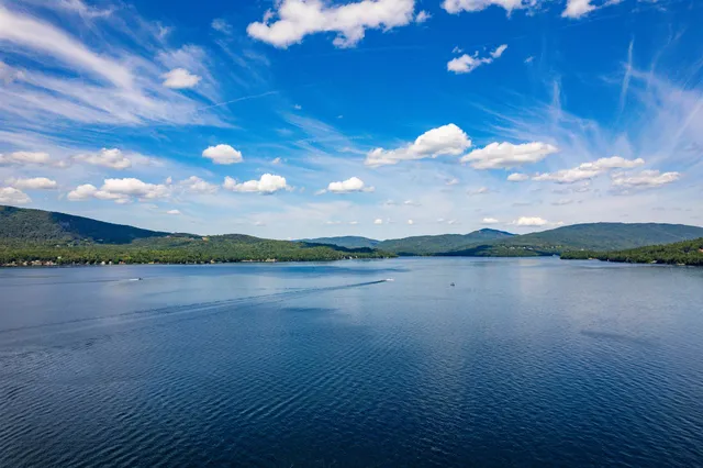 $3,499,000 | 275 Shore Drive North, Bristol, NH 03222