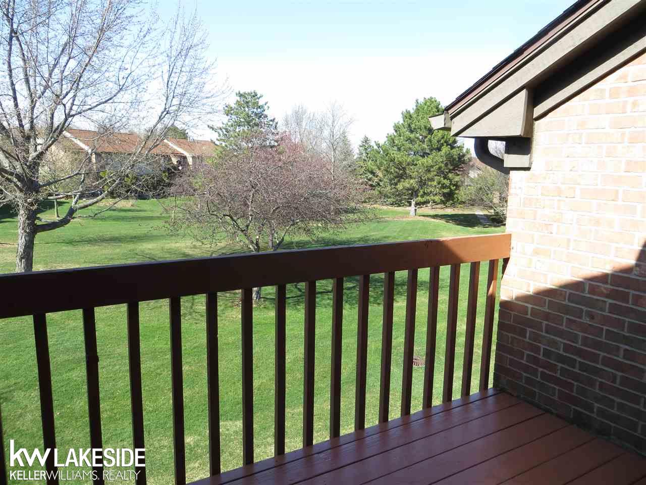 1572 Meadowside Drive Rochester Hills, MI 48307 - Photo 14 of 33