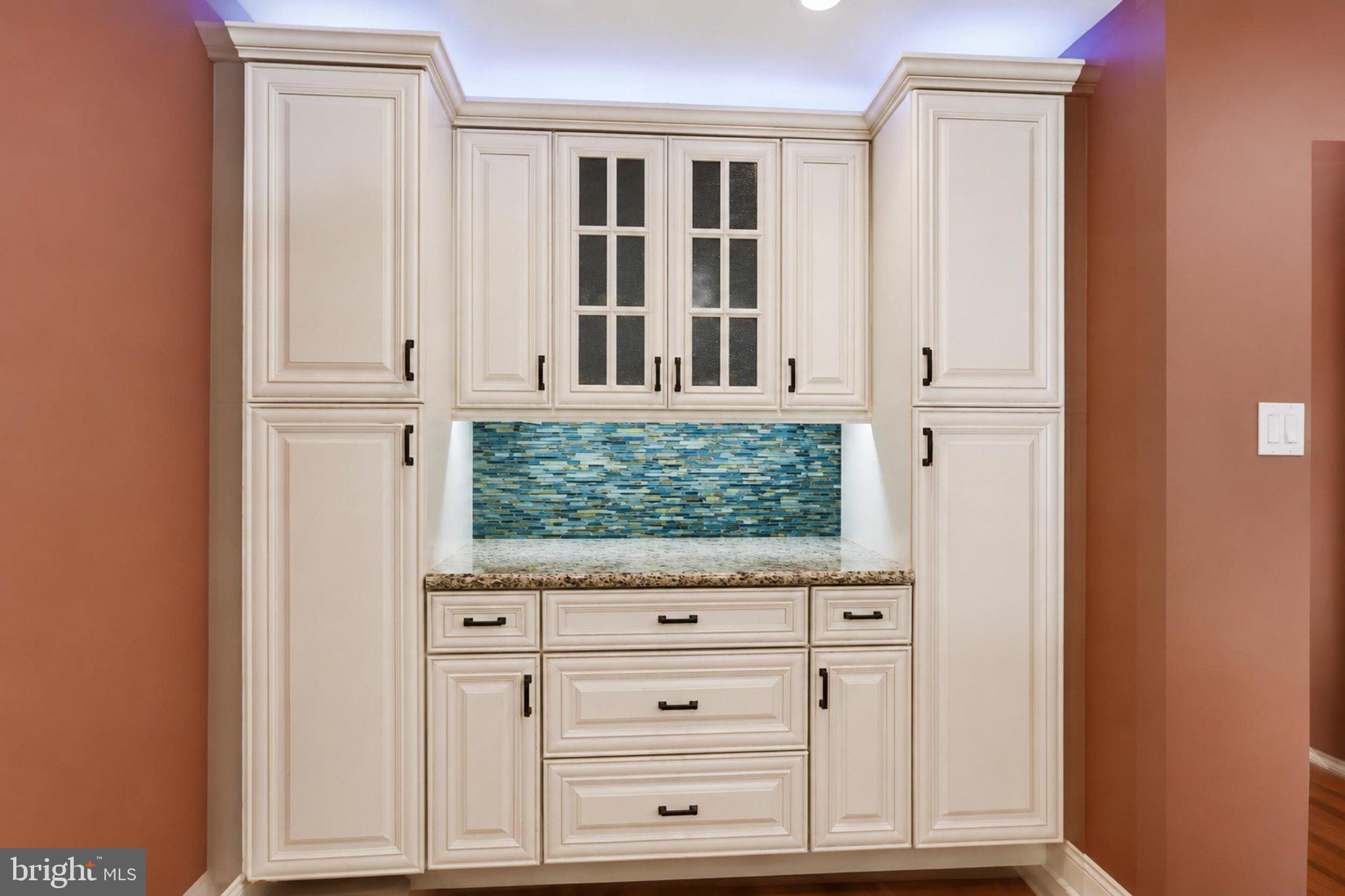 1002 Tannerie Run Road Ambler, PA 19002 - Photo 24 of 67 Elegant cabinetry with vibrant backsplash.