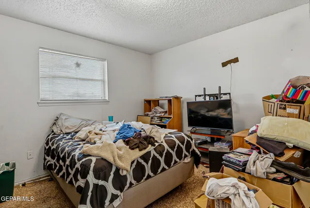 a view of a workspace with furniture
