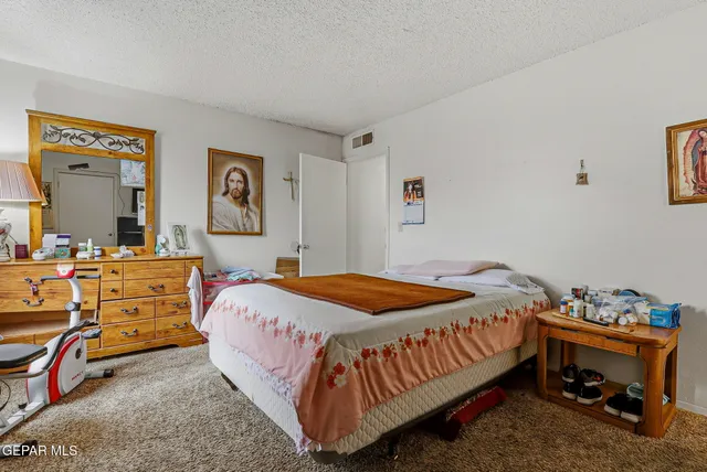 $275,000 | 11010 Pebble Hills Boulevard, El Paso, TX 79936