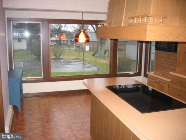 14 East Swartzville Road Denver, PA 17517 - Photo 7 of 24 Gallery Image 7