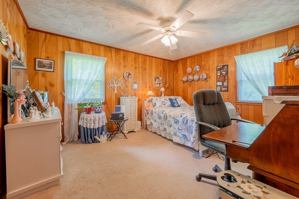 450 Stoney Battery Road Marion, VA 24354 - Photo 16 of 55 Gallery Image 16