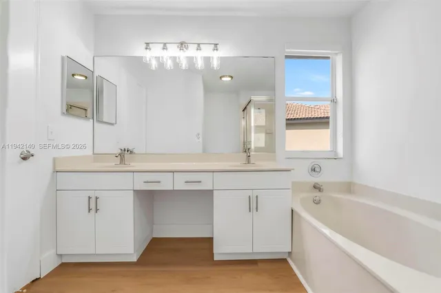 a view of an ocean plan