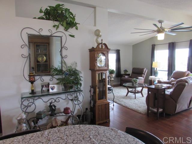 1815 Sweetwater Road, Unit 80 Spring Valley, CA 91977 - Photo 8 of 25 Gallery Image 8