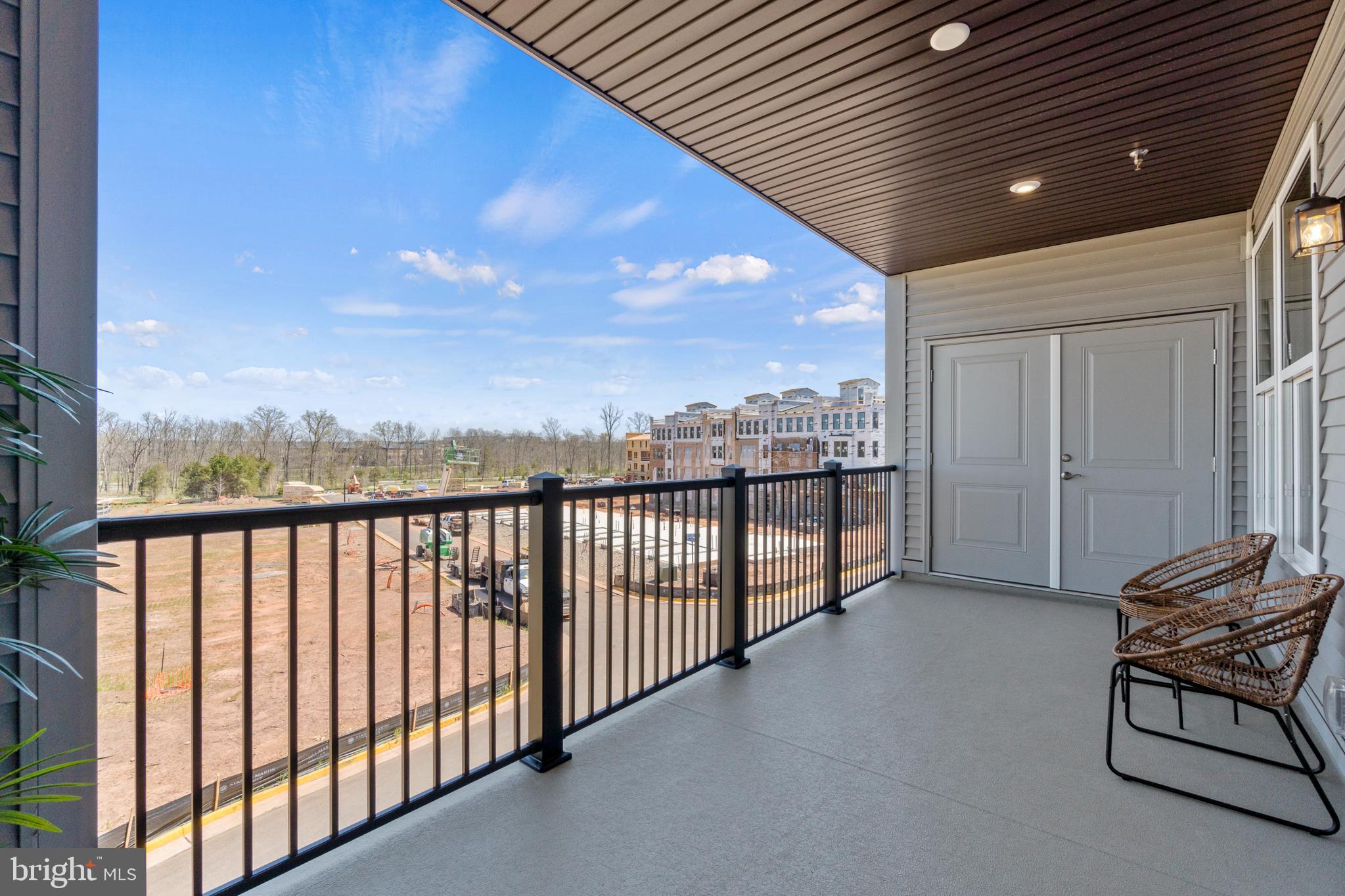 13690 Innovation Station Loop Herndon, VA 20171 - Photo 16 of 36