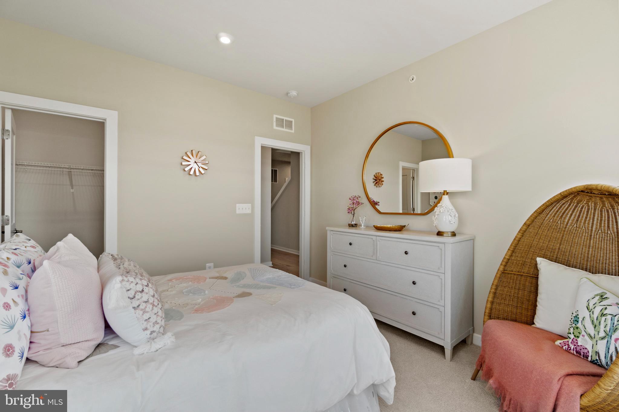 13690 Innovation Station Loop Herndon, VA 20171 - Photo 30 of 36