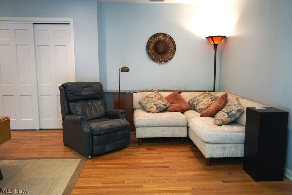 2314 Lamberton Road Cleveland, OH 44118 - Photo 11 of 25