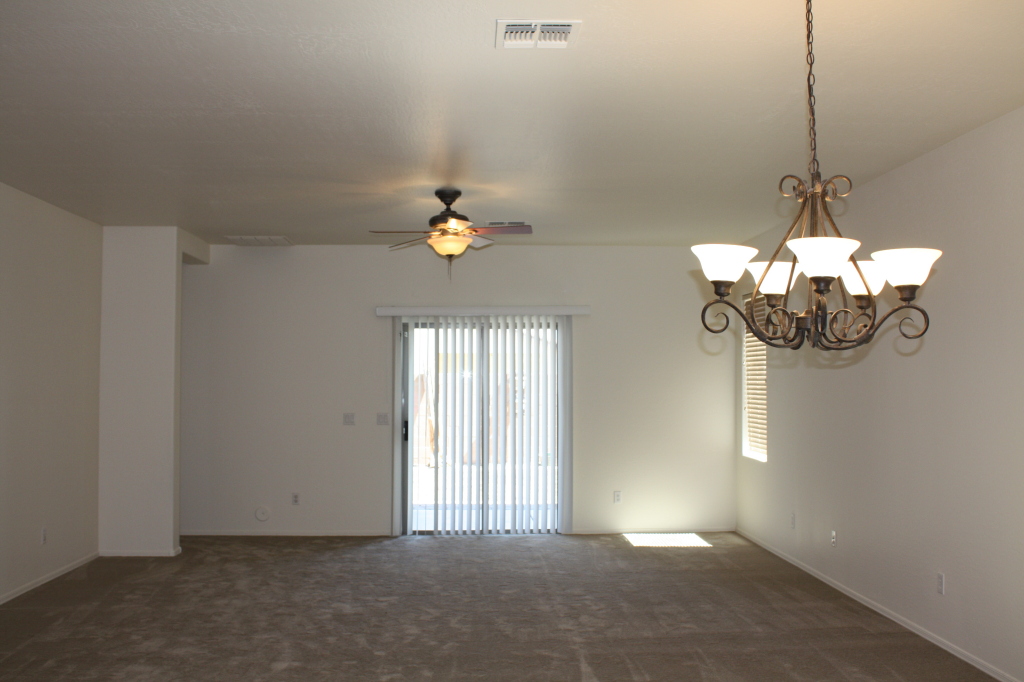 45358 Portabello Road Maricopa, AZ 85139 - Photo 6 of 20 Family Room 1