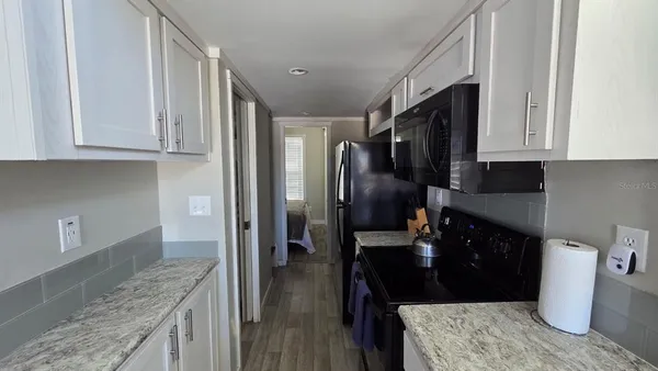 $225,000 | 330 Cr-630 Lake, Frostproof, FL 33843