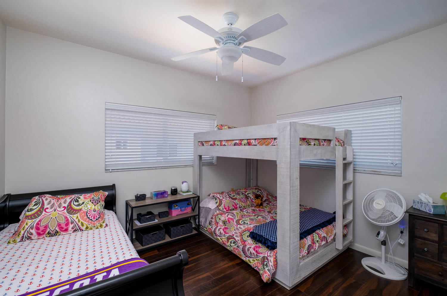 152 Bessie Road Tavernier, FL 33070 - Photo 17 of 36 Guest Bedroom
