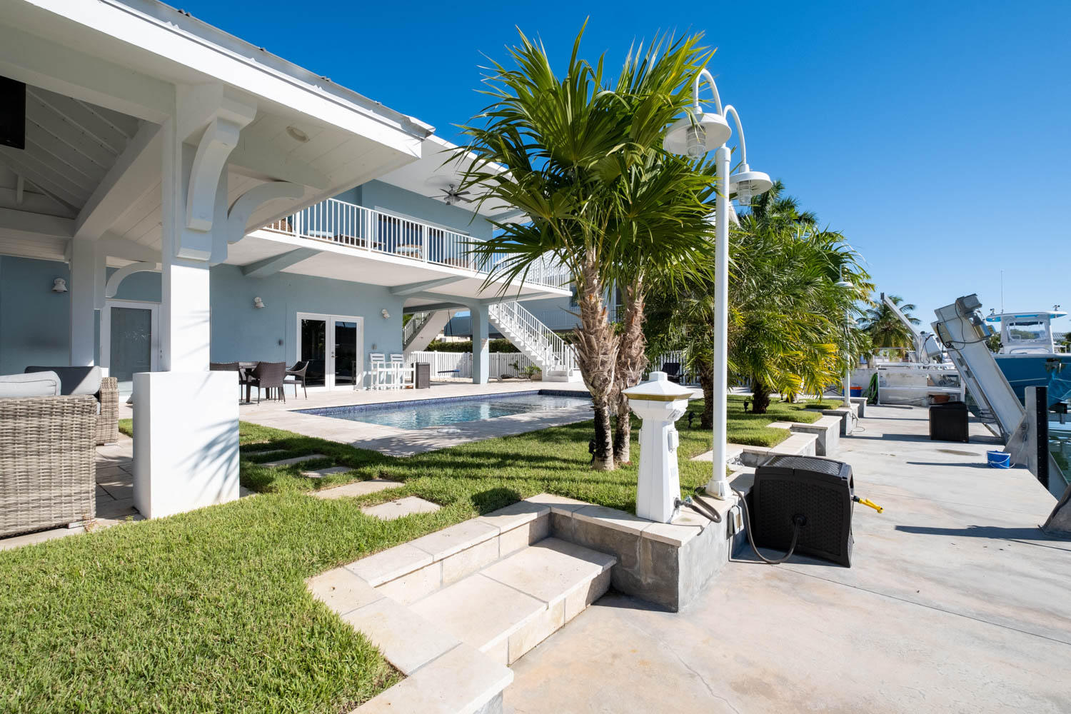 152 Bessie Road Tavernier, FL 33070 - Photo 25 of 36 Meticulous Backyard