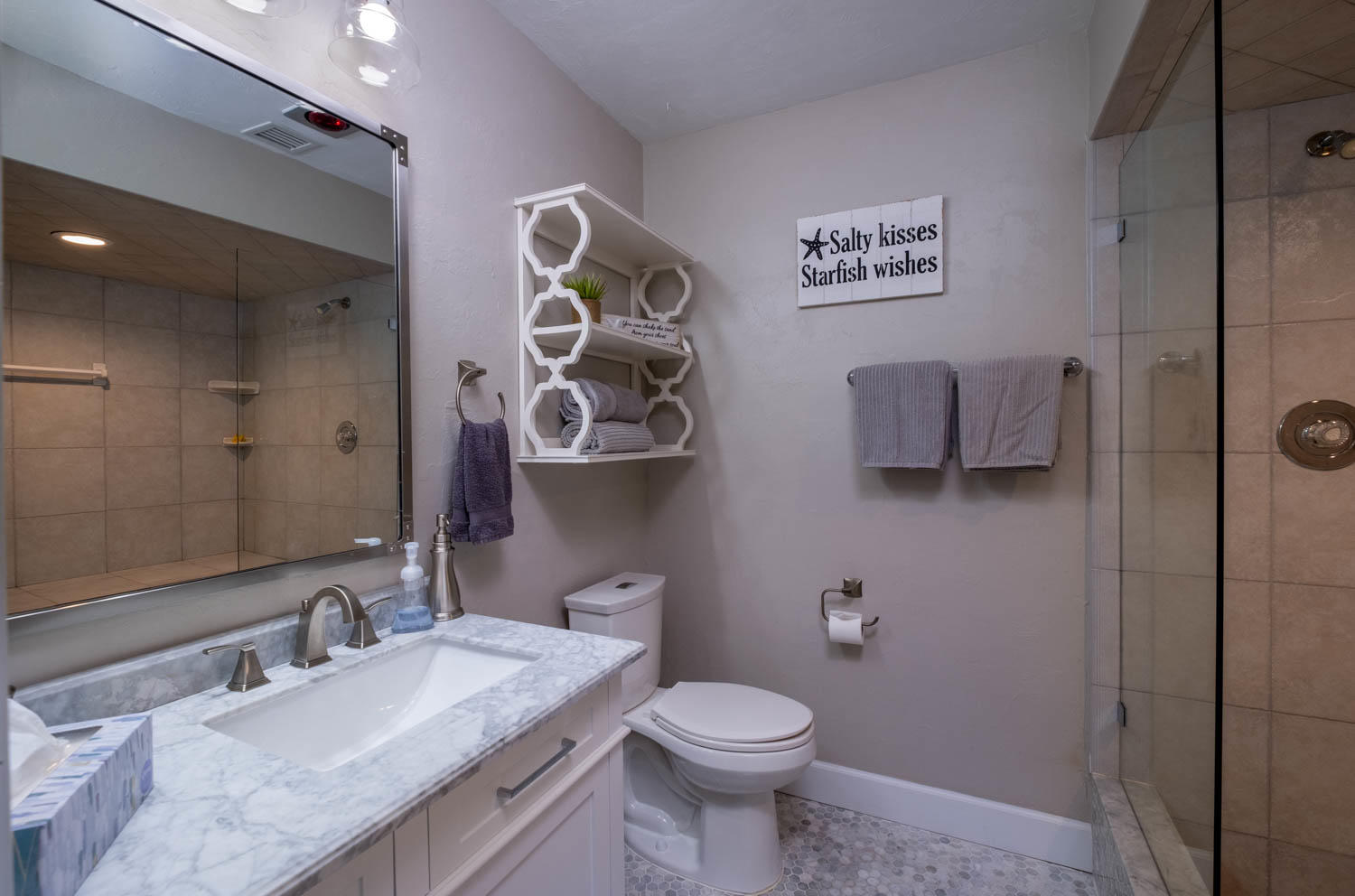 152 Bessie Road Tavernier, FL 33070 - Photo 29 of 36 1st Floor Bathroom