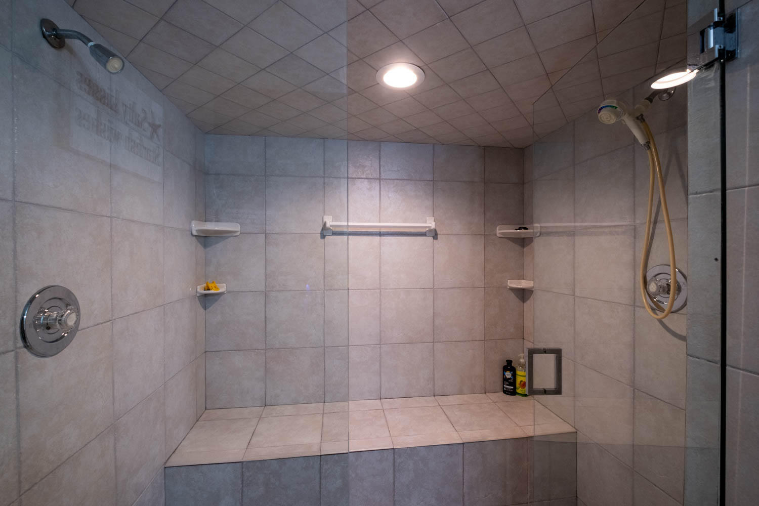152 Bessie Road Tavernier, FL 33070 - Photo 30 of 36 1st Floor Bathroom