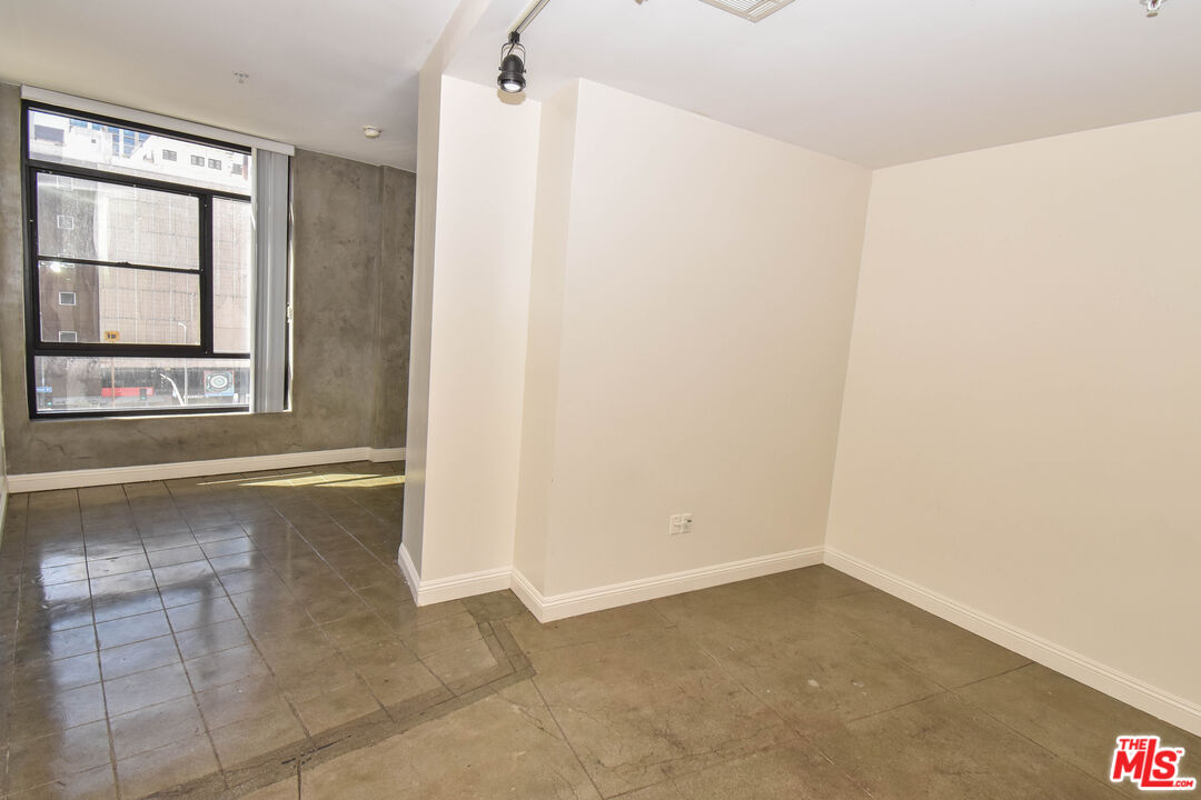 117 Winston St Unit 607  