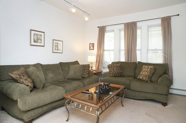 1439 Wisconsin Avenue Berwyn, IL 60402 - Photo 5 of 19