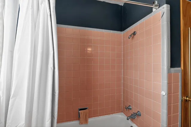 $154,000 | 2850 Lakeview Circle, Beaumont, TX 77703