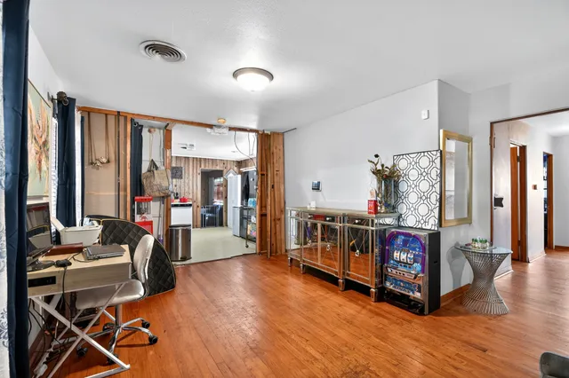 $154,000 | 2850 Lakeview Circle, Beaumont, TX 77703