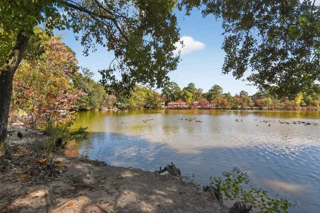 $154,000 | 2850 Lakeview Circle, Beaumont, TX 77703