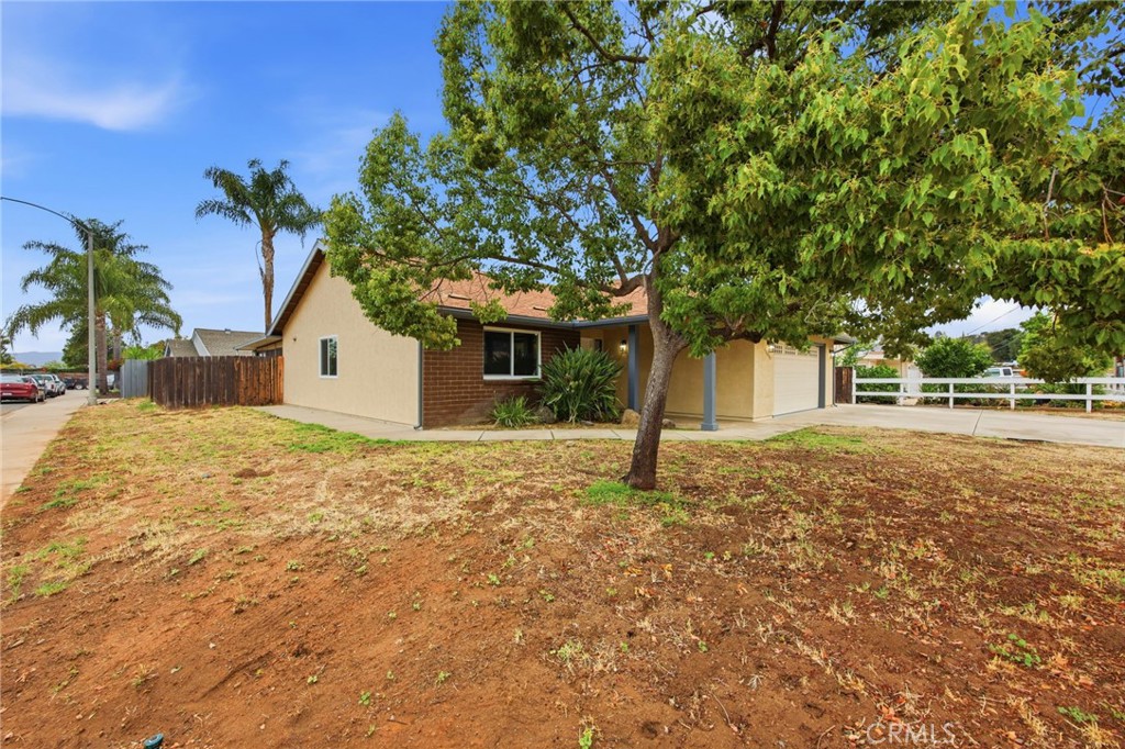 13240 Olive Tree Lane Poway, CA 92064 - Photo 5 of 50