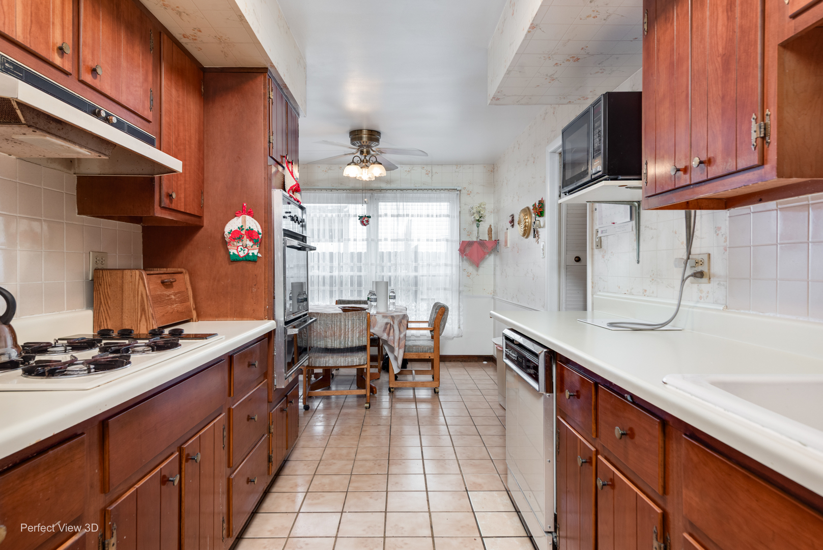 1980 Chippendale Road Hoffman Estates, IL 60169 - Photo 8 of 23 Gallery Image 8