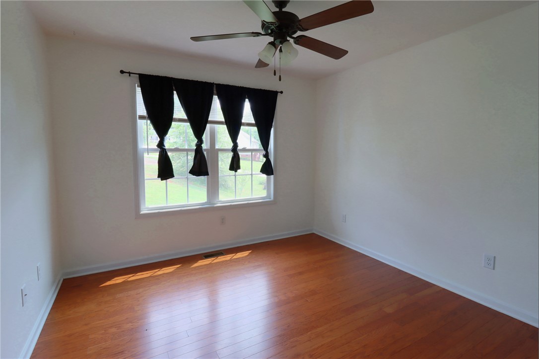 109 Sycamore Court Pickens, SC 29671 - Photo 12 of 15