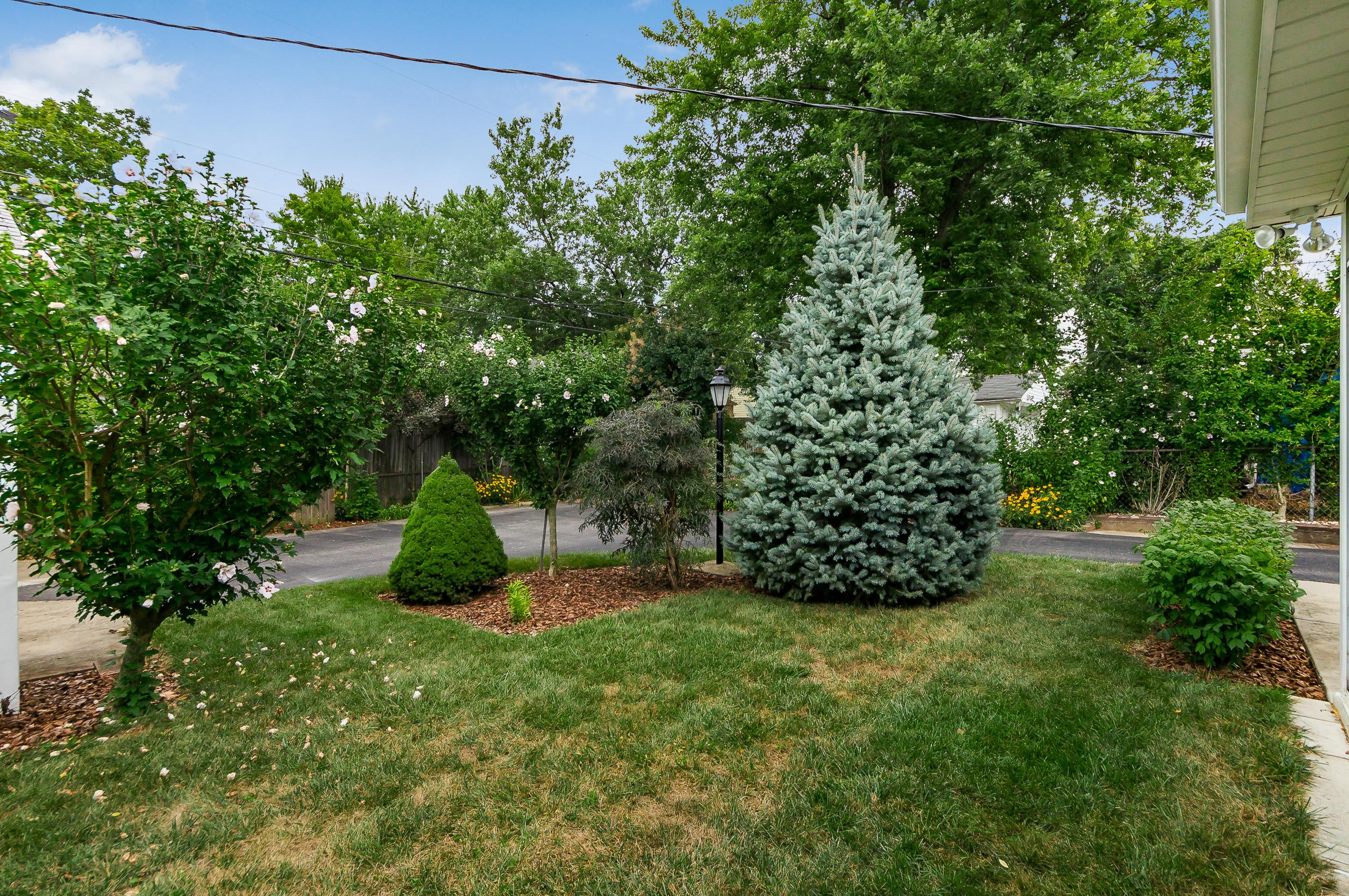 2746 Nottingham Road Upper Arlington, OH 43221 - Photo 21 of 31