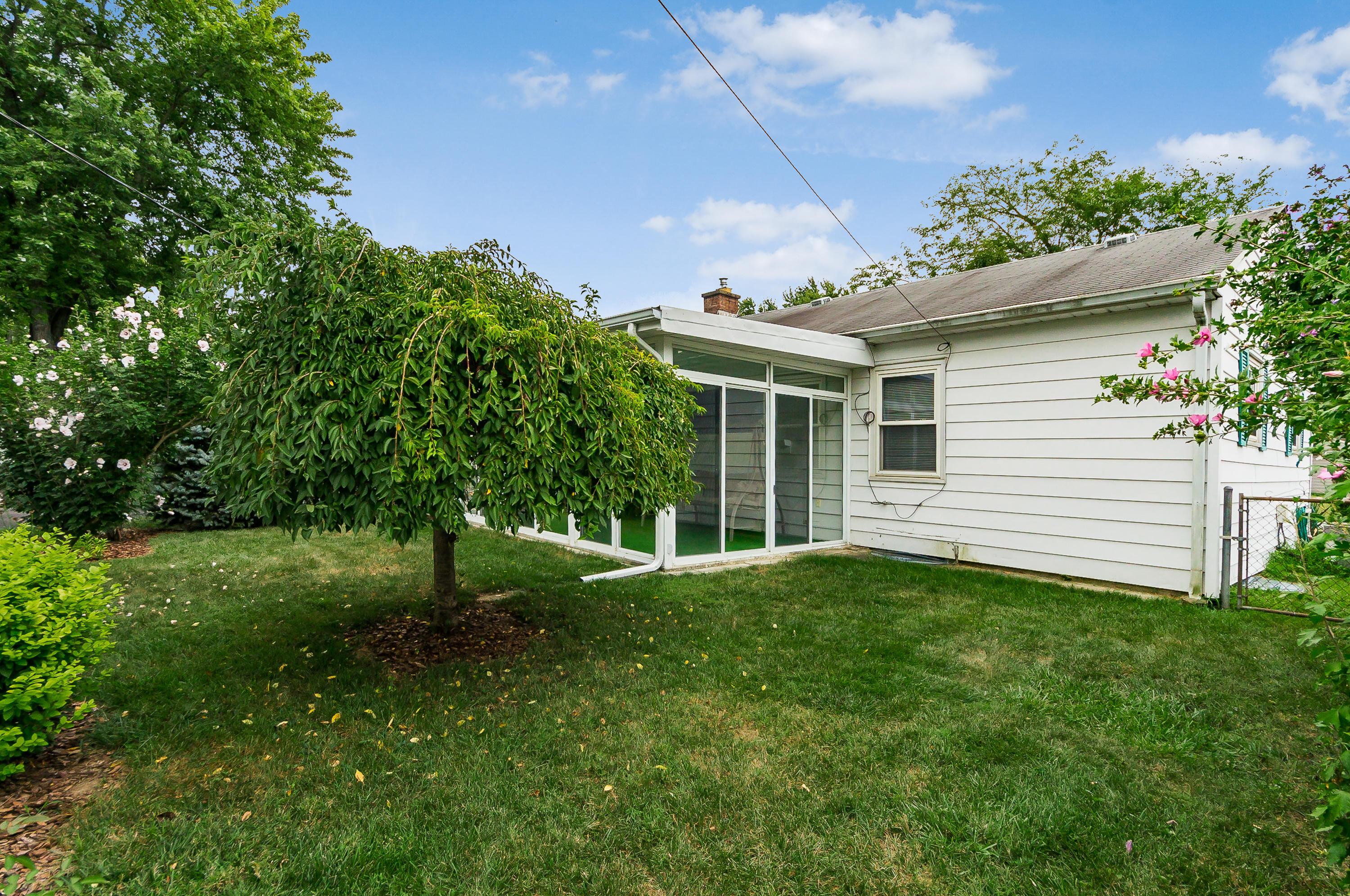 2746 Nottingham Road Upper Arlington, OH 43221 - Photo 23 of 31