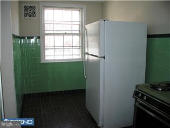 1619 Farrington Road Philadelphia, PA 19151 - Photo 11 of 21 Kitchen