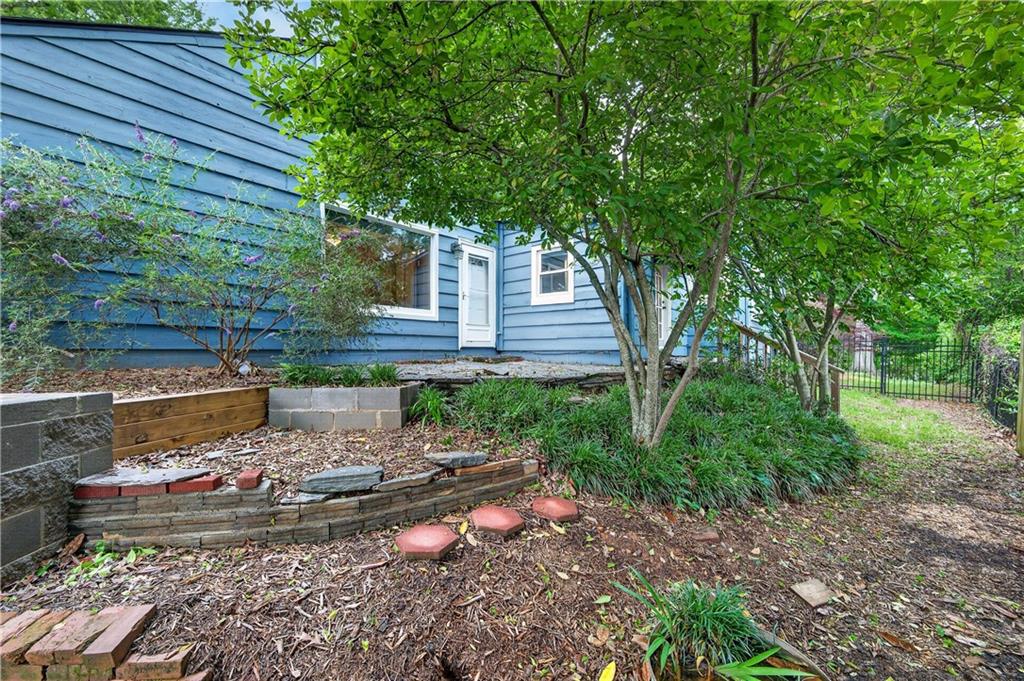 4490 Dallas Street Acworth, GA 30101 - Photo 53 of 64