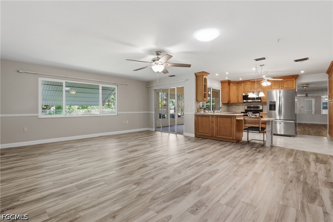 12878 Iona Road Fort Myers, FL 33908 - Photo 11 of 40