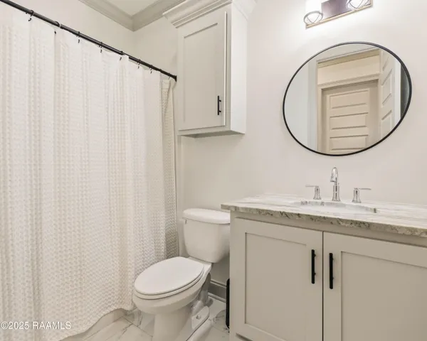 $275,000 | 118 San Sebastian Drive, Youngsville, LA 70592